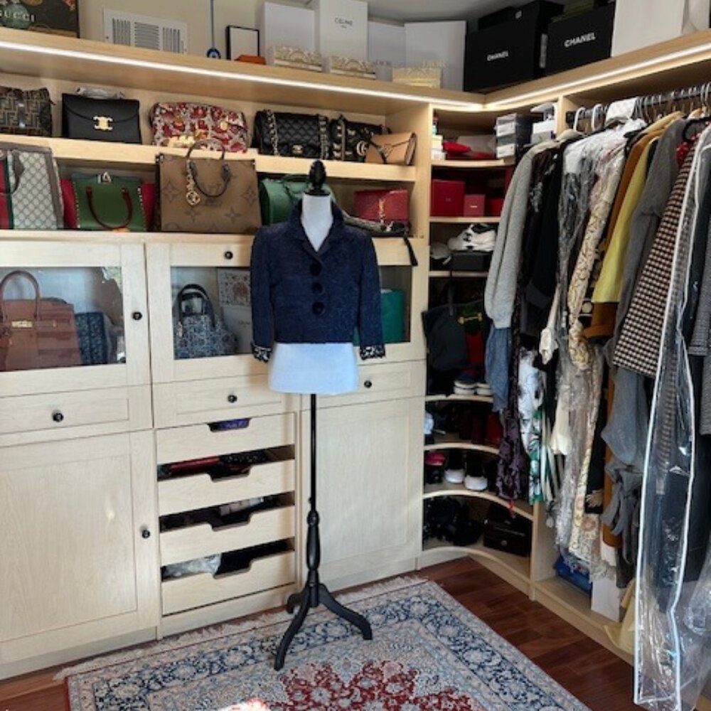LOUIS VUITTON SIZE 38 BLUE EVENING JACKET - Picture 3 of 8
